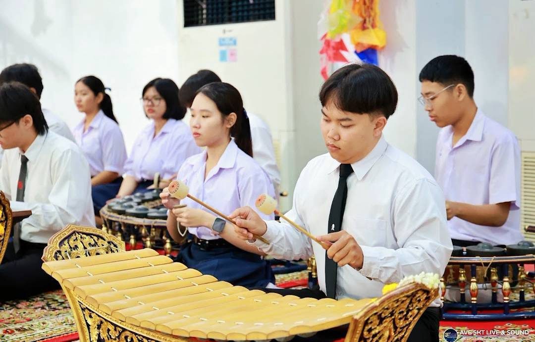 บรรเลงดนตรีไทย งานเทศน์มหาชาติ