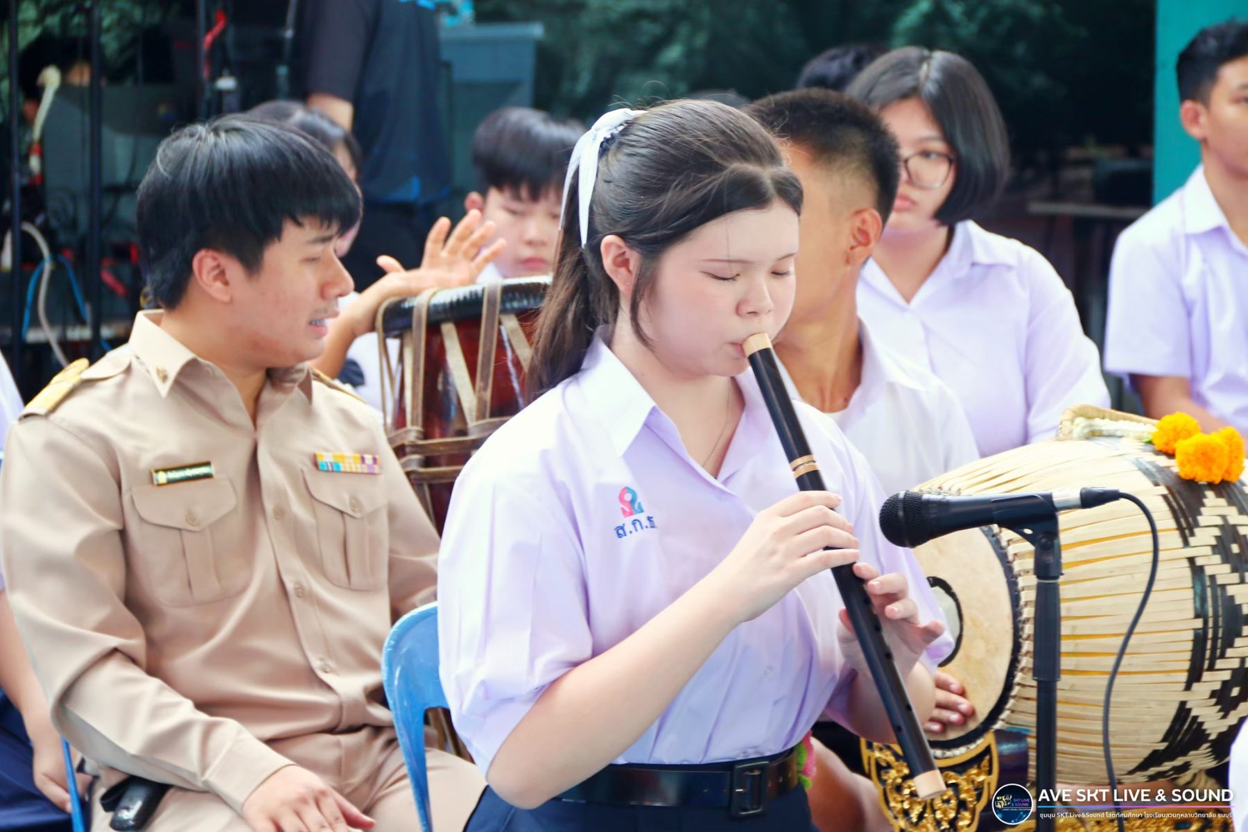 บรรเลงดนตรีไทย งานไหว้ครู