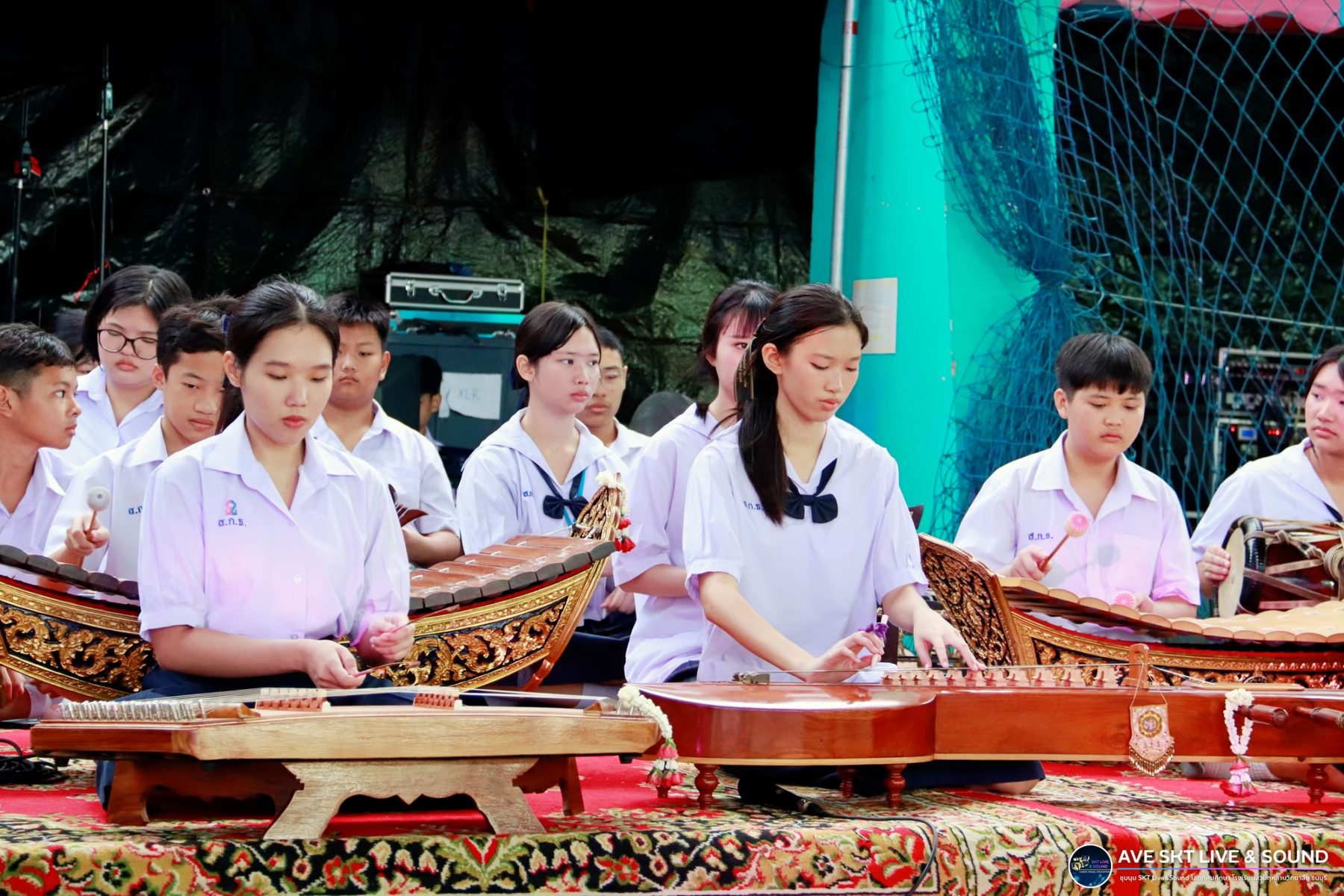บรรเลงดนตรีไทย งานไหว้ครู