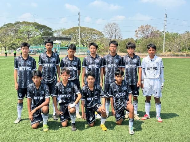 ทีมฟุตบอลของโรงเรียน