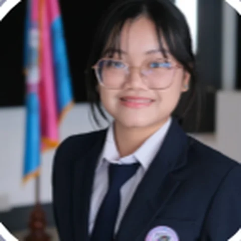 Ms. Penpichar Reeranon (Ploy)