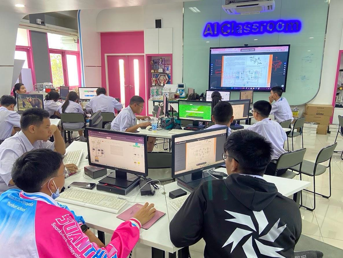 Robotics lab teaching & learning, photo 31 / การเรียนการสอนในห้องปฏิบัติการหุ่นยนต์ ภาพที่ 31