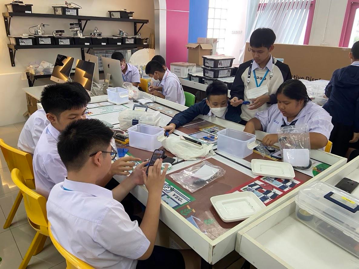 Robotics lab teaching & learning, photo 37 / การเรียนการสอนในห้องปฏิบัติการหุ่นยนต์ ภาพที่ 37