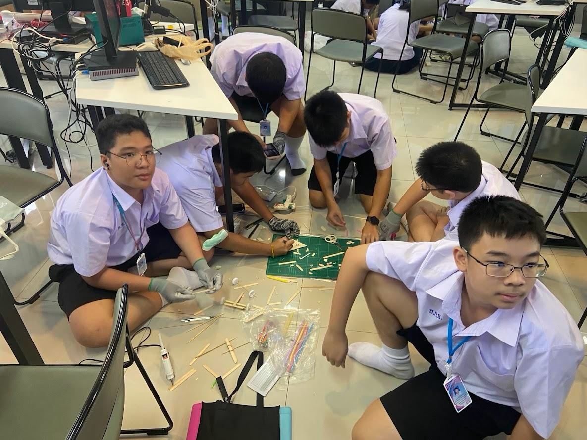 Robotics lab teaching & learning, photo 46 / การเรียนการสอนในห้องปฏิบัติการหุ่นยนต์ ภาพที่ 46